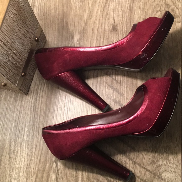Nine West peep toe burgundy pumps - Picture 3 of 4